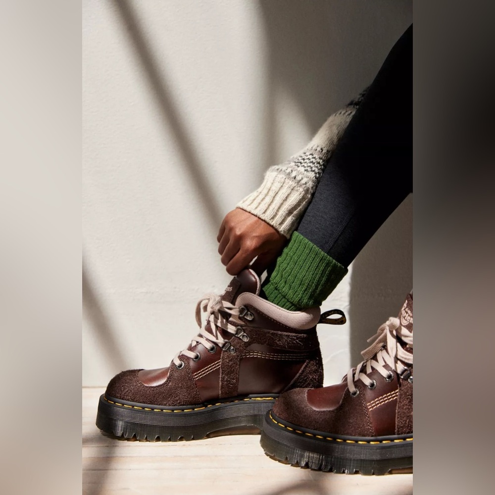 NWOB Dr. Marten Zuma Wooly Bully Hiker Lace Up Platform Boots Suede Brown 7